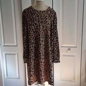 Leopard print shift dress